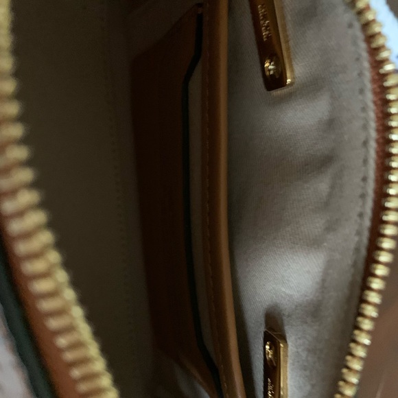NWT MCM VISETOS MINI BOSTON BAG & CHARM NWT - Picture 11 of 16